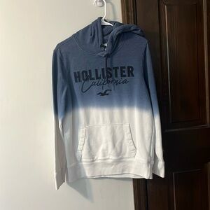 Men’s Hollister sweatshirt